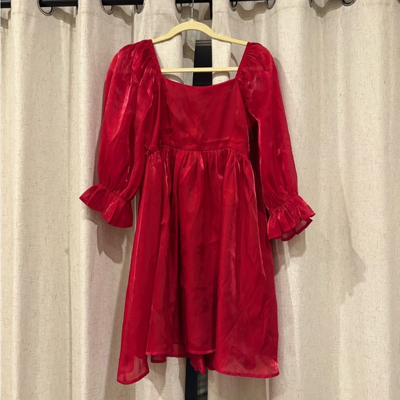 entro Dresses & Skirts - Entro Vibrant Red Satin Dress